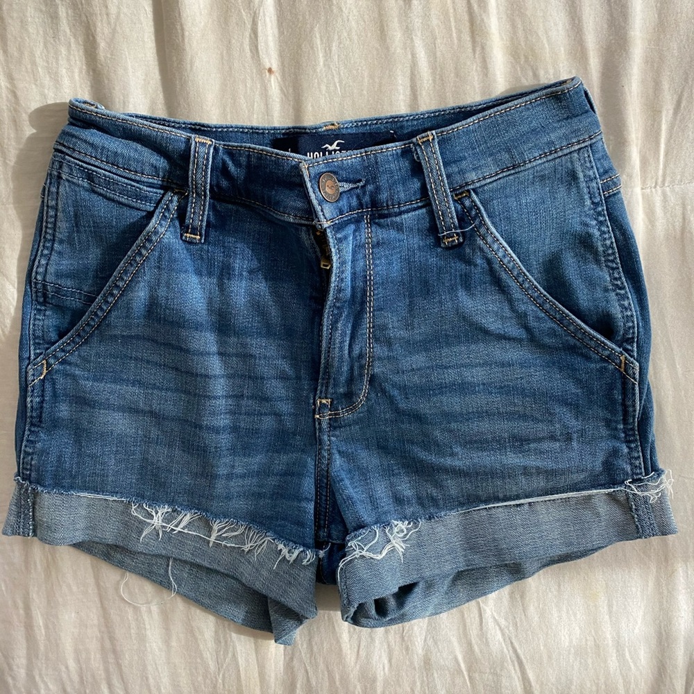 Hollister high rise short